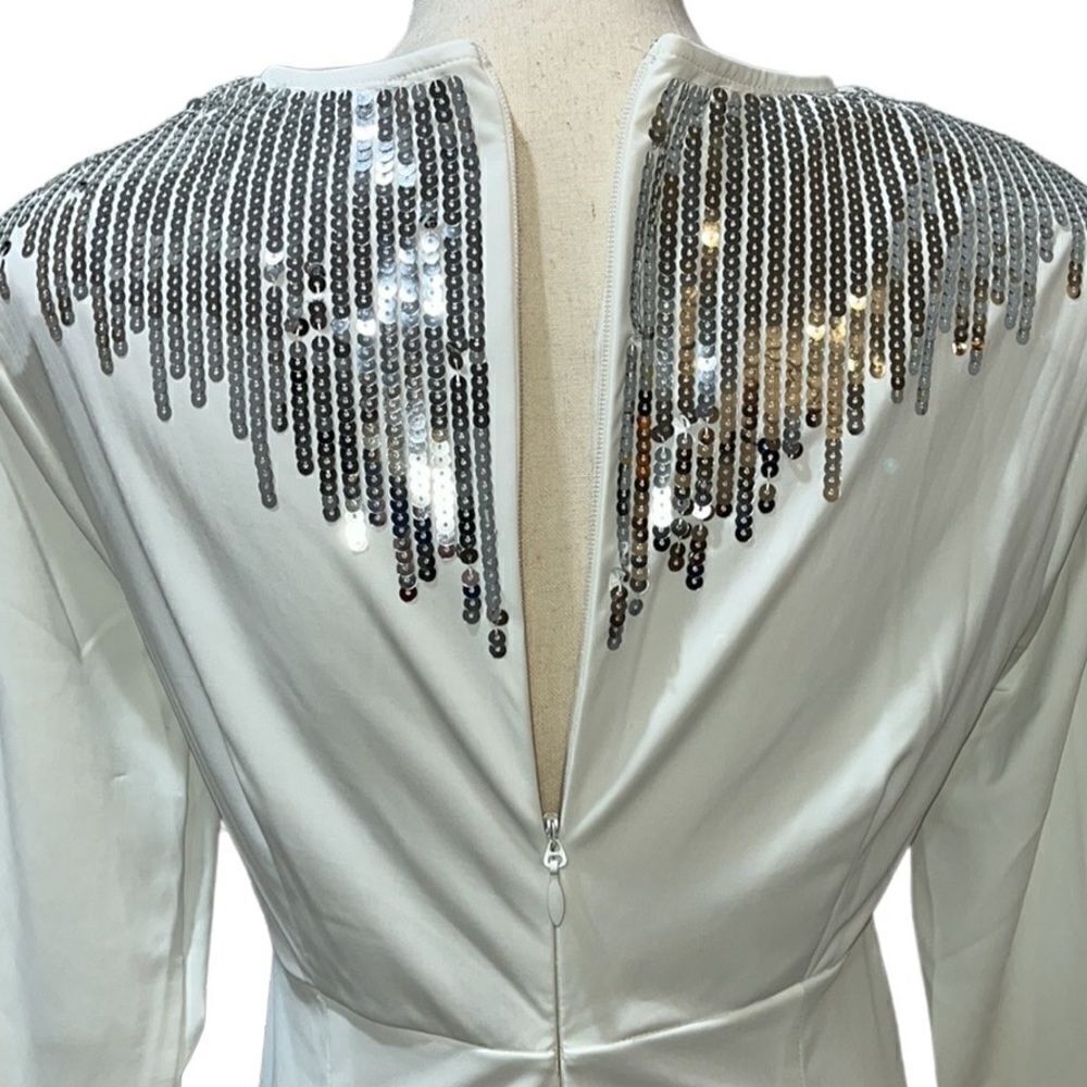 FTF Sequin Detail Keyhole Gown (flawed) - Picture 13 of 16